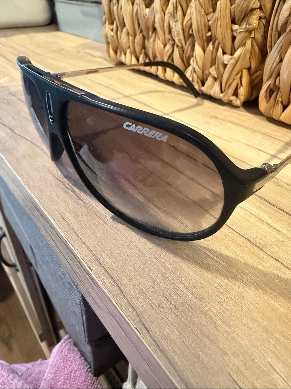 Carrera Hot/S Pilot Black Frame Sunglasses with Brown Gradient Lenses